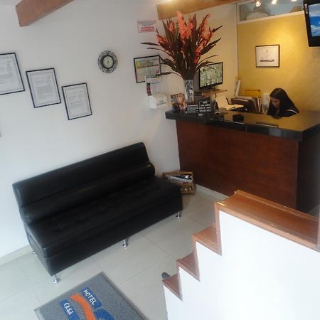 בוגוטה Hotel Casa Sarita מראה חיצוני תמונה