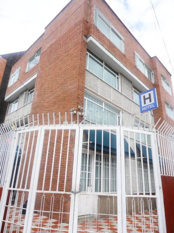 בוגוטה Hotel Casa Sarita מראה חיצוני תמונה